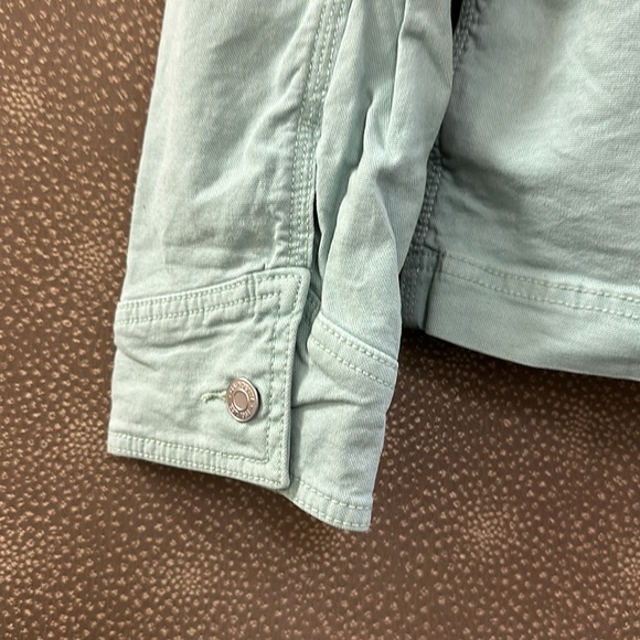 🔥🔥🔥Gap Cotton Denim Jacket - Picture 6 of 7